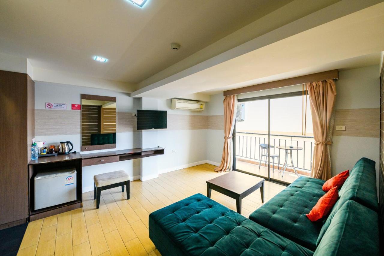 Scandia Beach Hotel Jomtien Beach Dış mekan fotoğraf
