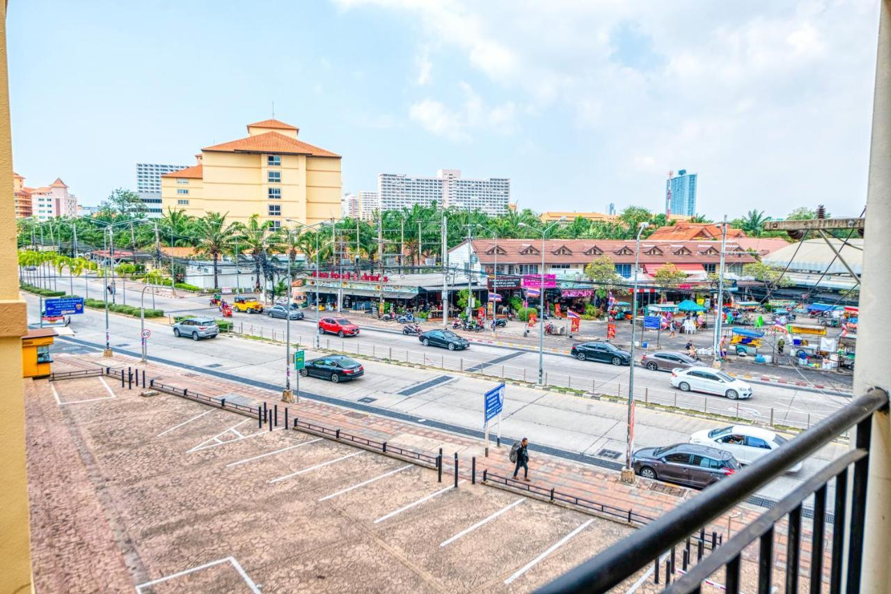 Scandia Beach Hotel Jomtien Beach Dış mekan fotoğraf