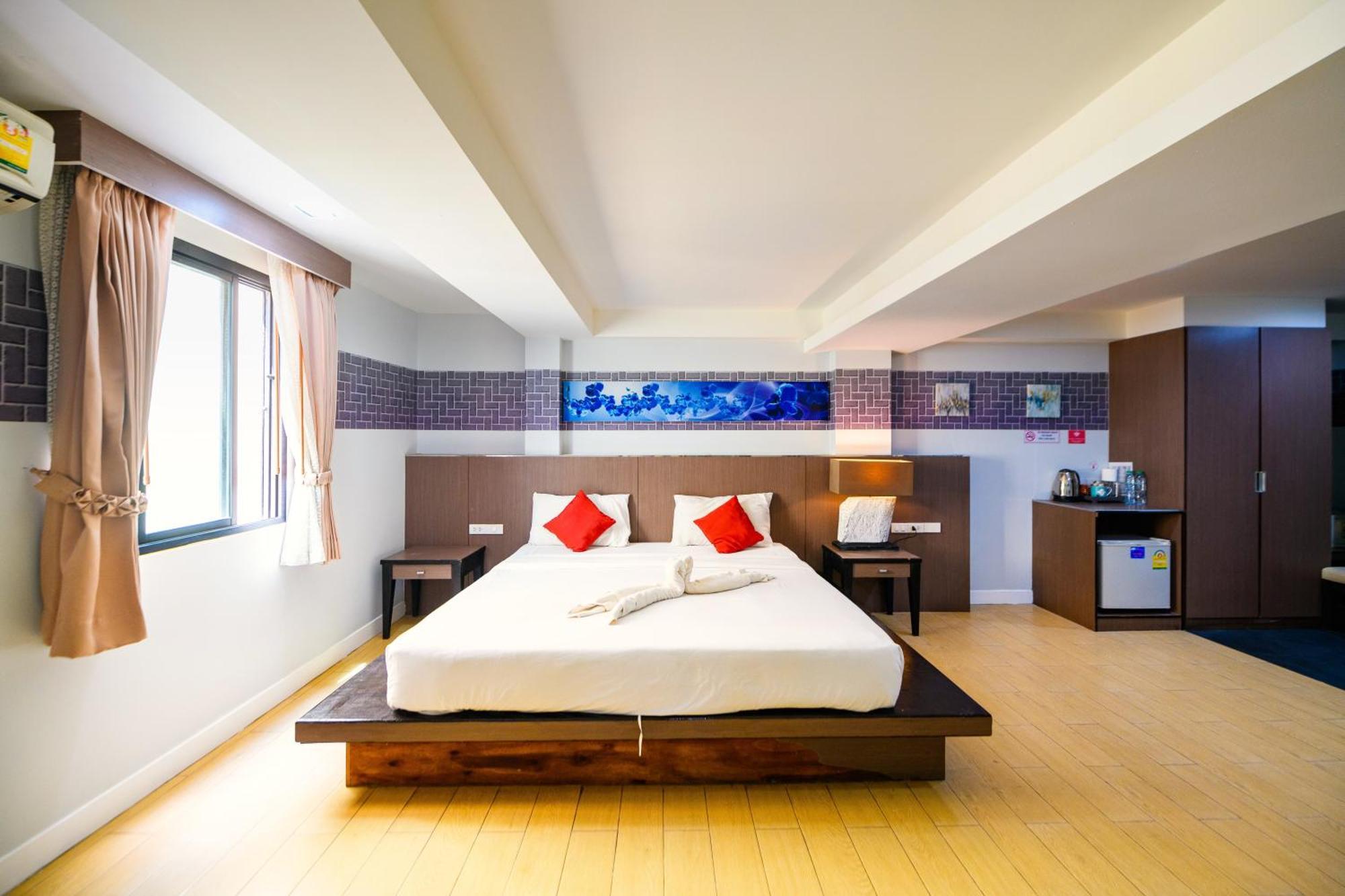 Scandia Beach Hotel Jomtien Beach Oda fotoğraf