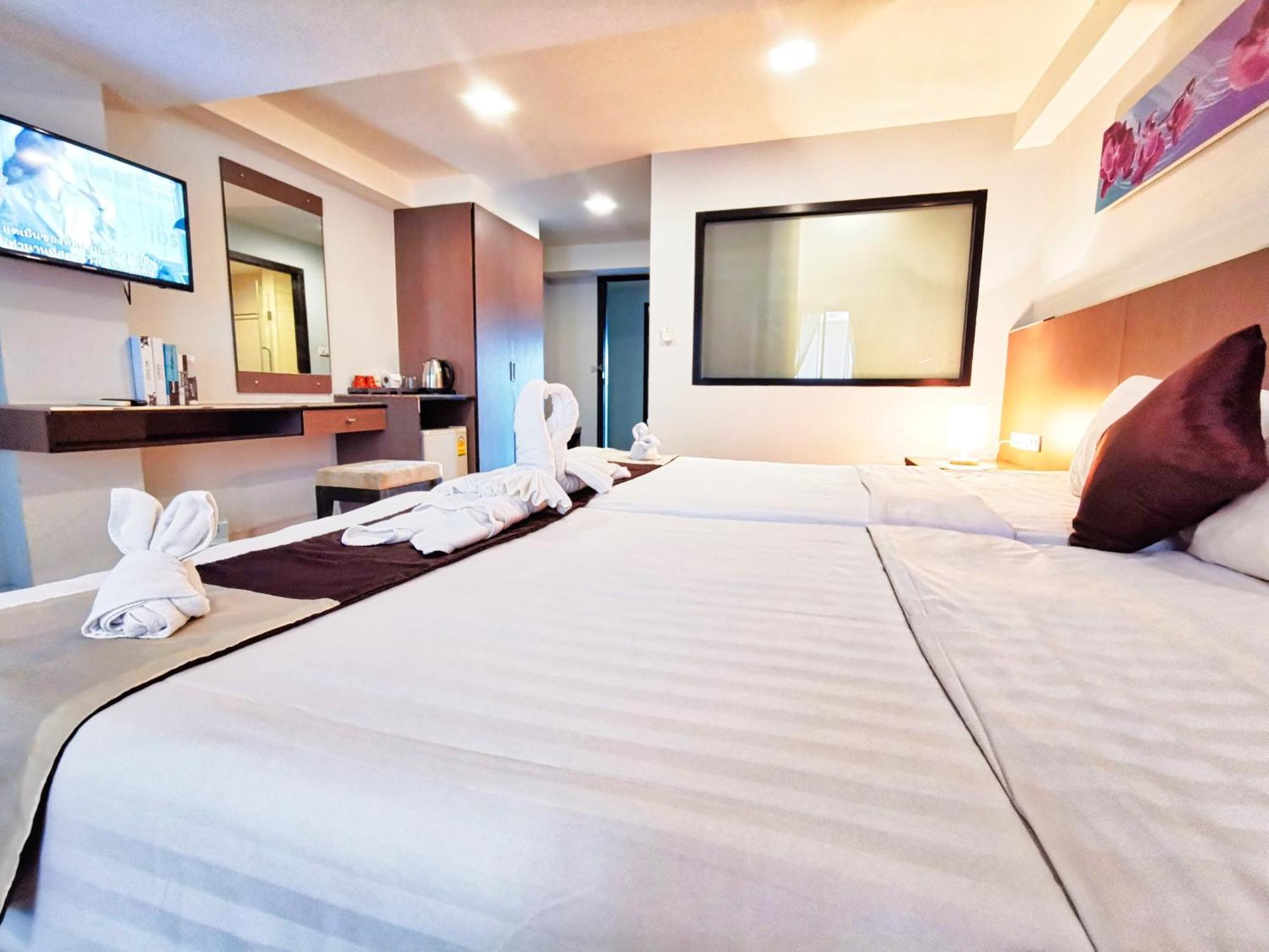 Scandia Beach Hotel Jomtien Beach Oda fotoğraf