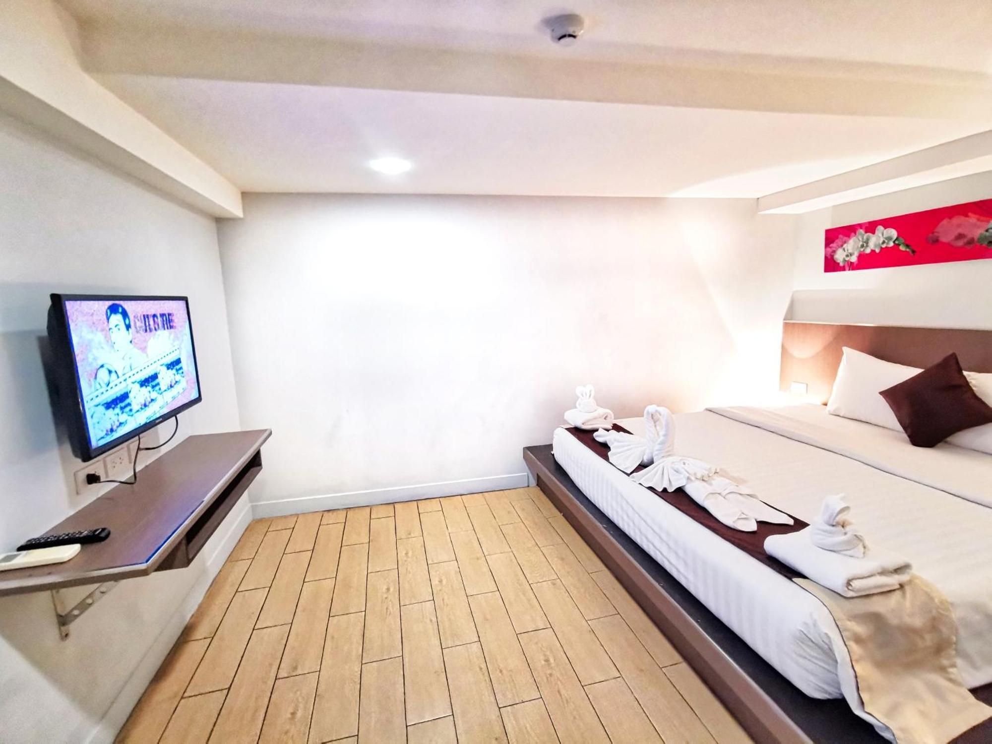 Scandia Beach Hotel Jomtien Beach Oda fotoğraf