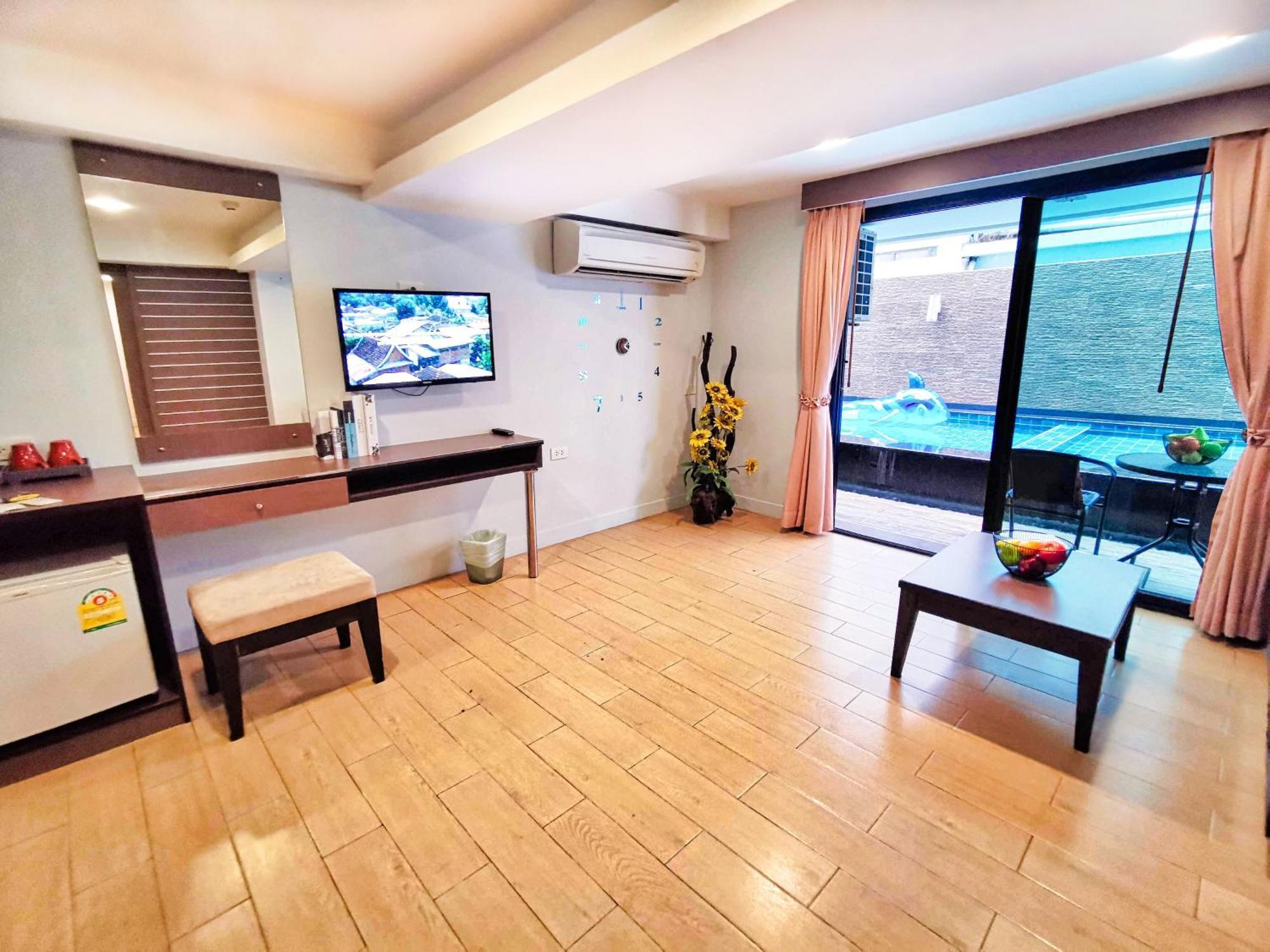 Scandia Beach Hotel Jomtien Beach Oda fotoğraf