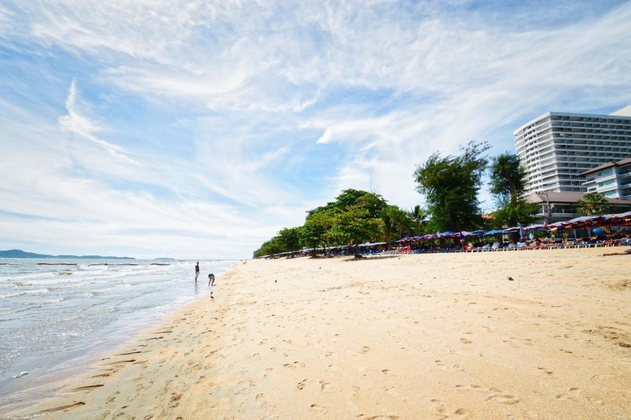 Scandia Beach Hotel Jomtien Beach Dış mekan fotoğraf